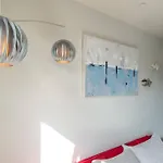 Clean 3Rd Floor 1 Bedroom Apt In Old Town China Town